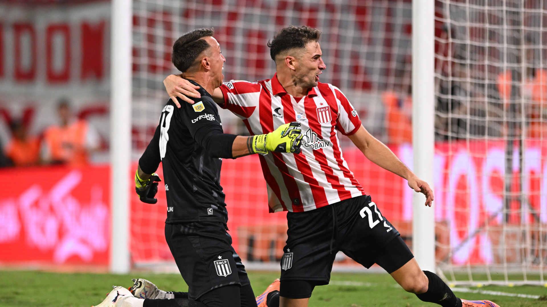 Épica del 'León': Estudiantes venció a Platense y conquistó su primer Trofeo de Campeones