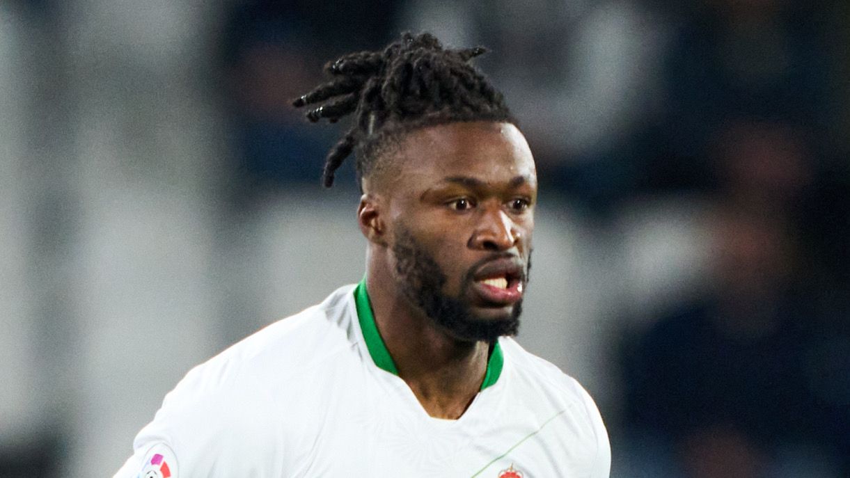 Pantera crema:  La "U" sorprende con el fichaje de Sekou Gassama, delantero con amplio recorrido en España