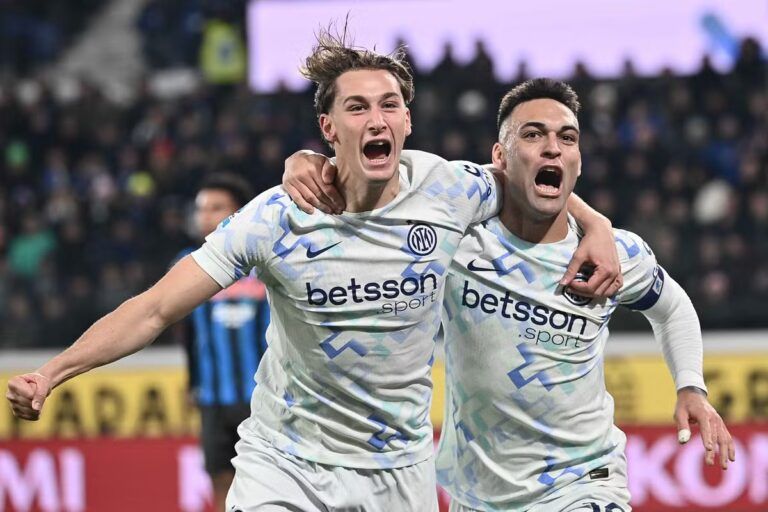 Lautaro Martínez celebra su gol con el Inter Foto: Isabella Bonotto / AFP