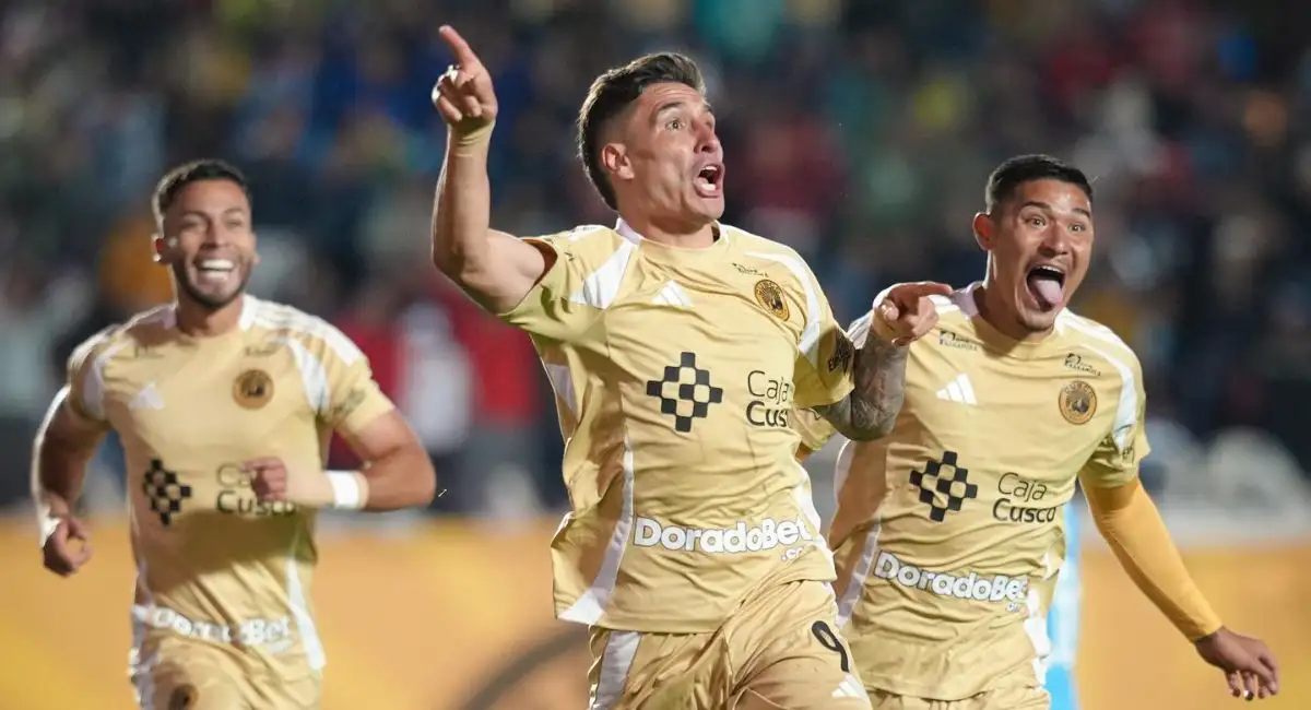 Cusco FC se hizo gigante en casa: remontó a Sporting Cristal y aseguró su lugar en la fase de grupos de la Libertadores 2026