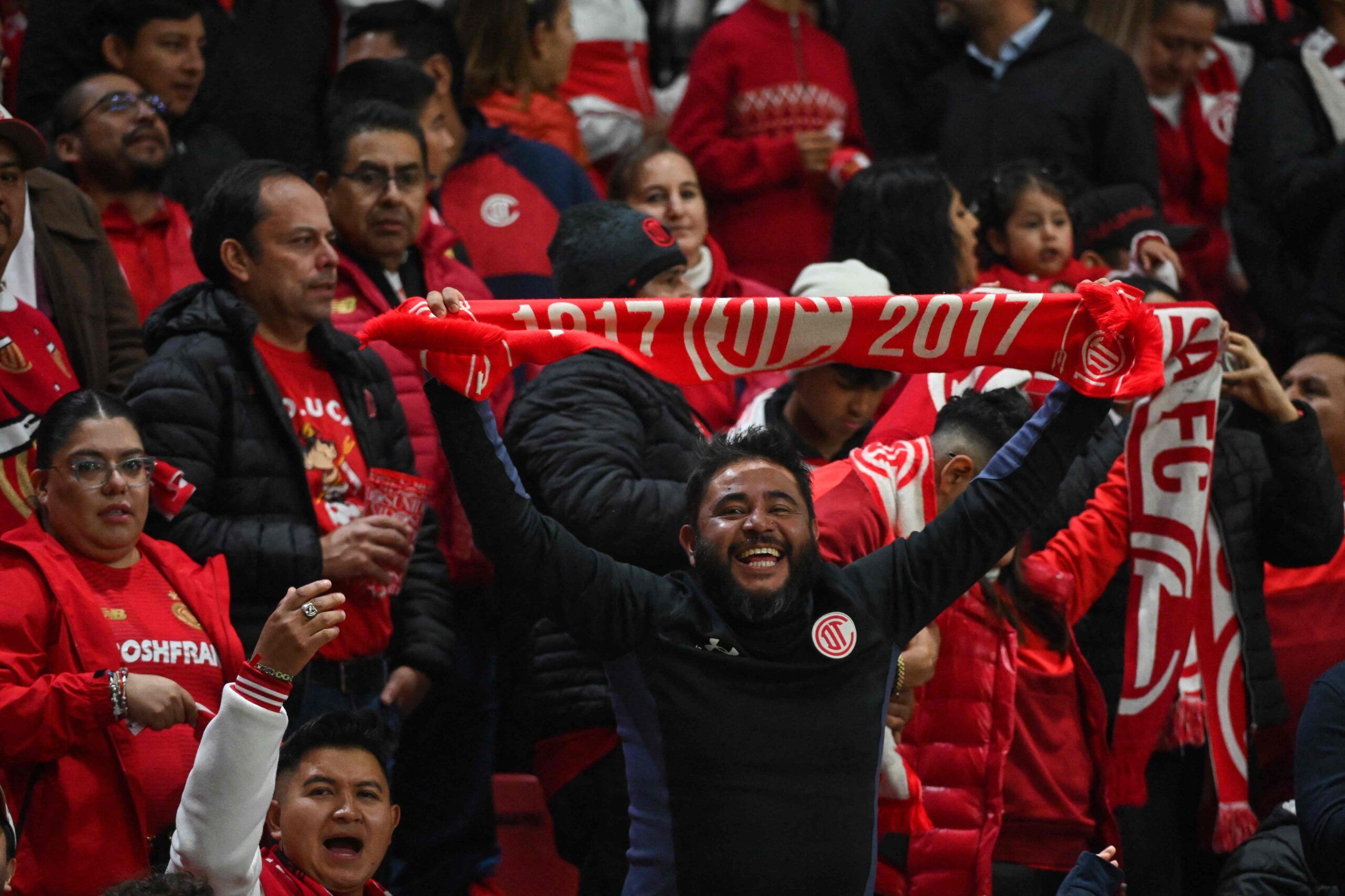 Infierno encendido: Toluca va por el bicampeonato y Tigres por la hazaña en el Nemesio Diez