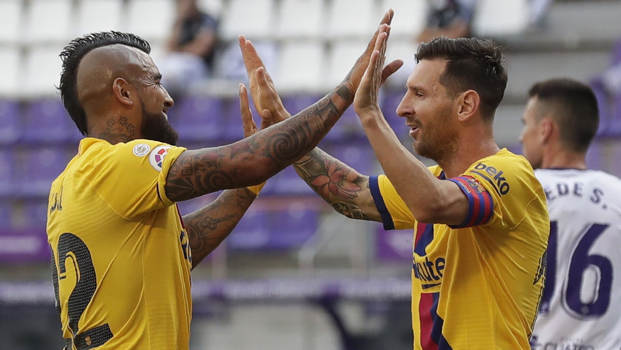 Le dijo que no a Messi: el Rey Arturo se queda en Colo Colo