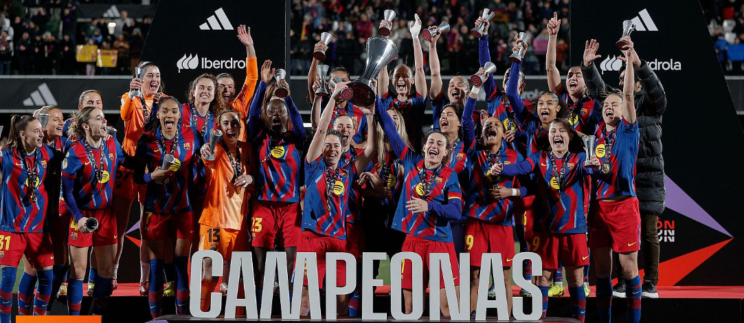 Barcelona reafirma su reinado y levanta la sexta Supercopa femenina ante el Real Madrid