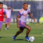 La "U" tiene un ataque galáctico, pero ¿le aguantarán las piernas y el equilibrio al equipo de Paqui Meneghini?