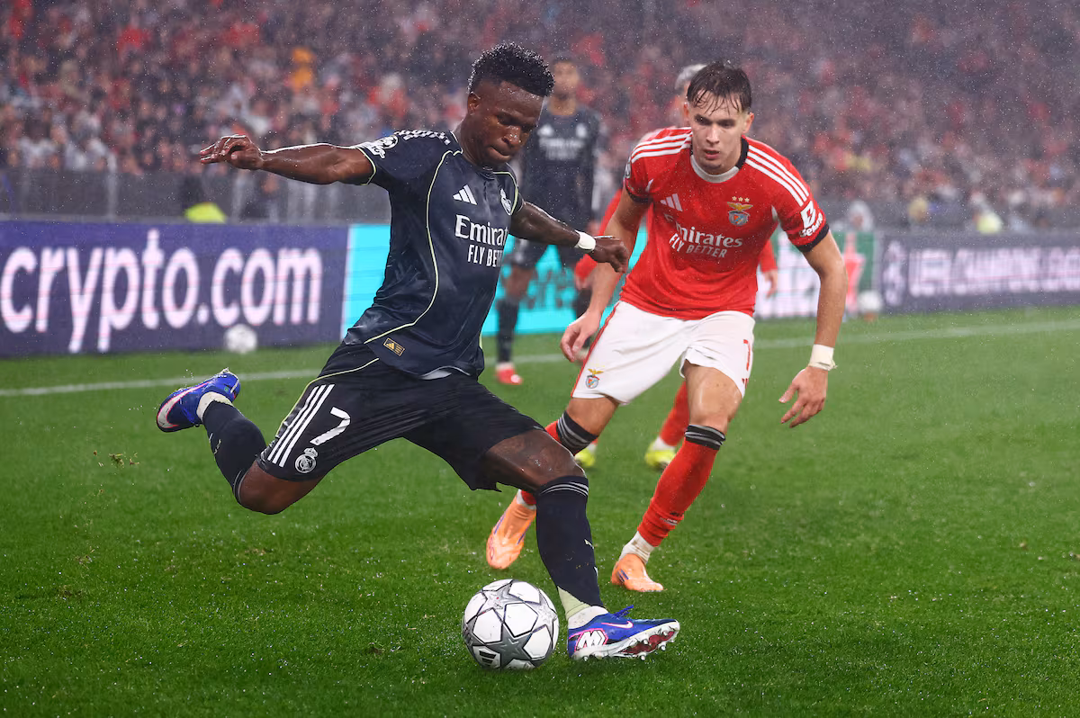 Entre gigantes y revelaciones: los Playoffs de la Champions toman forma