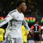 Doblete de Mbappé ante el Villarreal para que el Real Madrid se suba a la punta