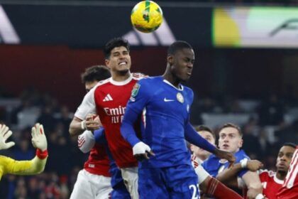 Arsenal le ganó el clásico al Chelsea y sacó pasaje a Wembley