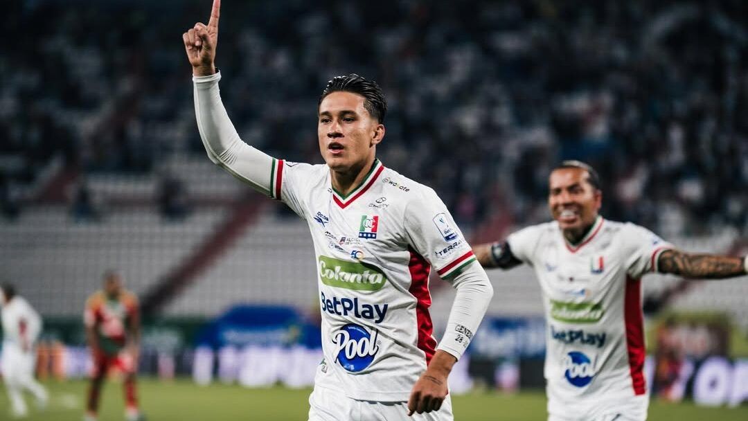 Once Caldas golpea al campeón Junior y celebra su primera victoria del 2026 en Manizales