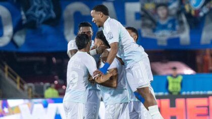 Millonarios goleó, gustó y va por la clasificación en la Sudamericana