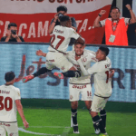 La casa, el goleador y la fe intacta: Universitario debutó el torneo ganando