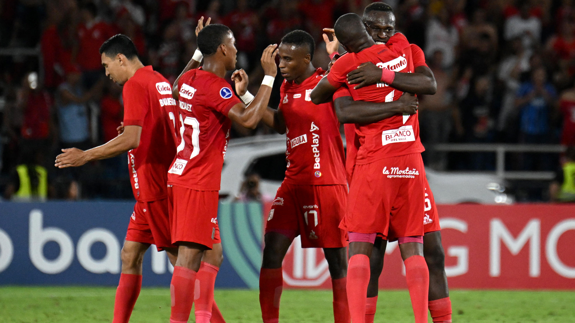 Aniversario perfecto: América celebró en el Pascual tras vencer a Santa Fe