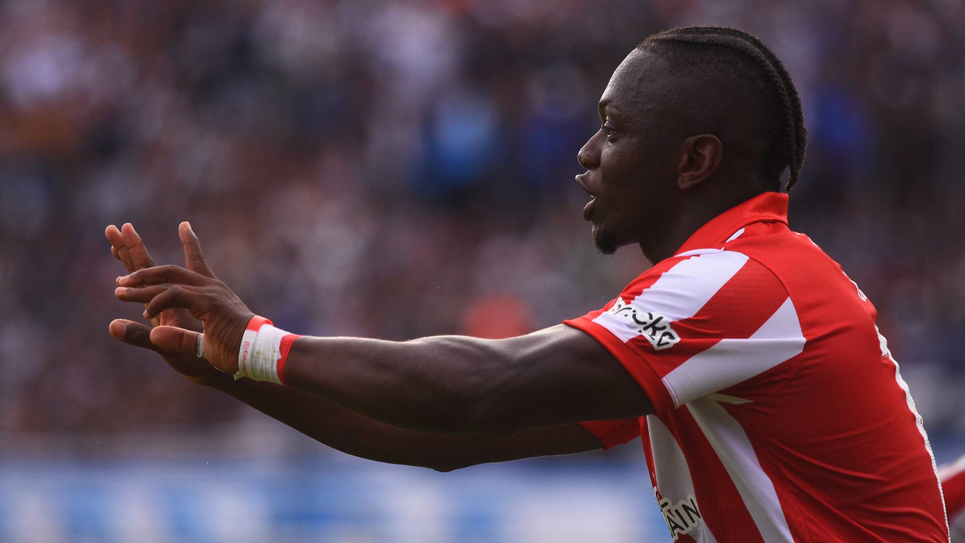 Boca sigue a la expectativa por Edwuin Cetré tras el freno a su traspaso