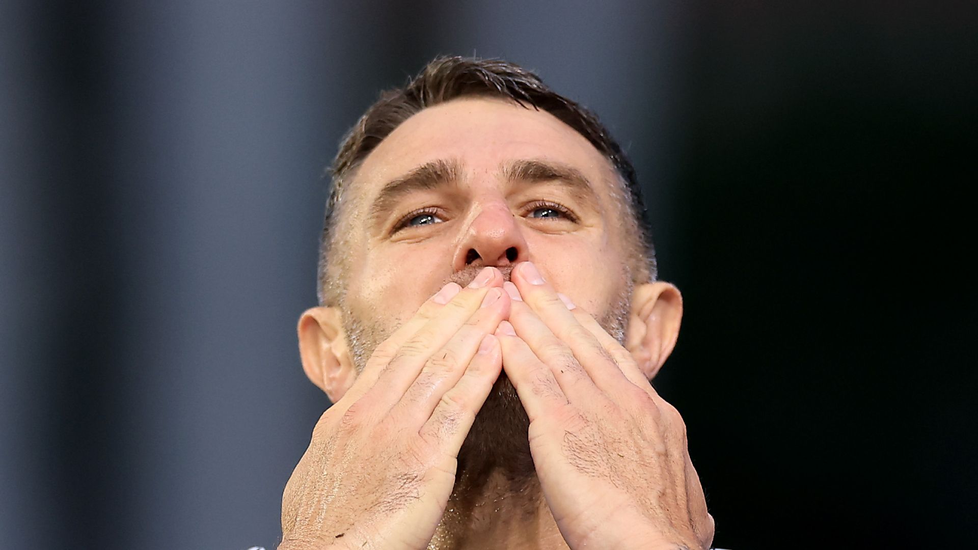 Primer grito de Vegetti y triunfo sólido de Cerro Porteño ante Luqueño