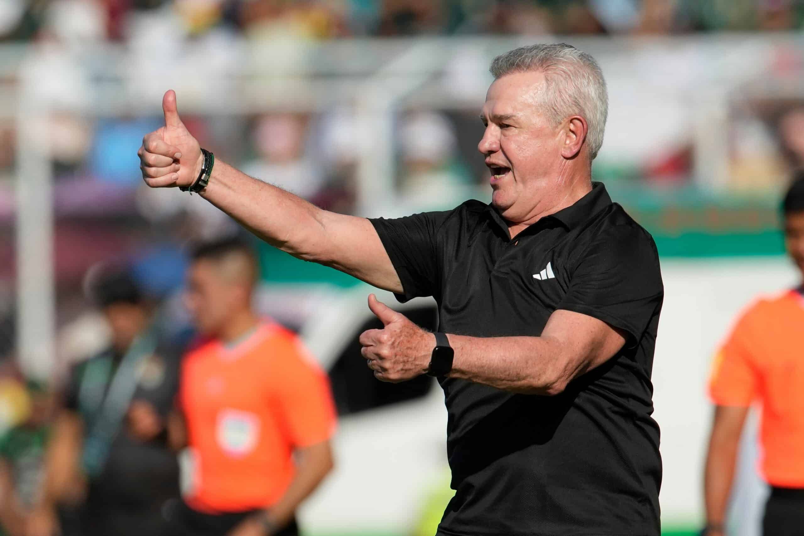 Javier Aguirre presenta convocatoria con mayoría de Liga MX para enfrentar a Islandia