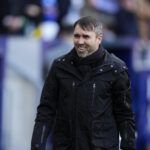 Una sucesión menos trumática