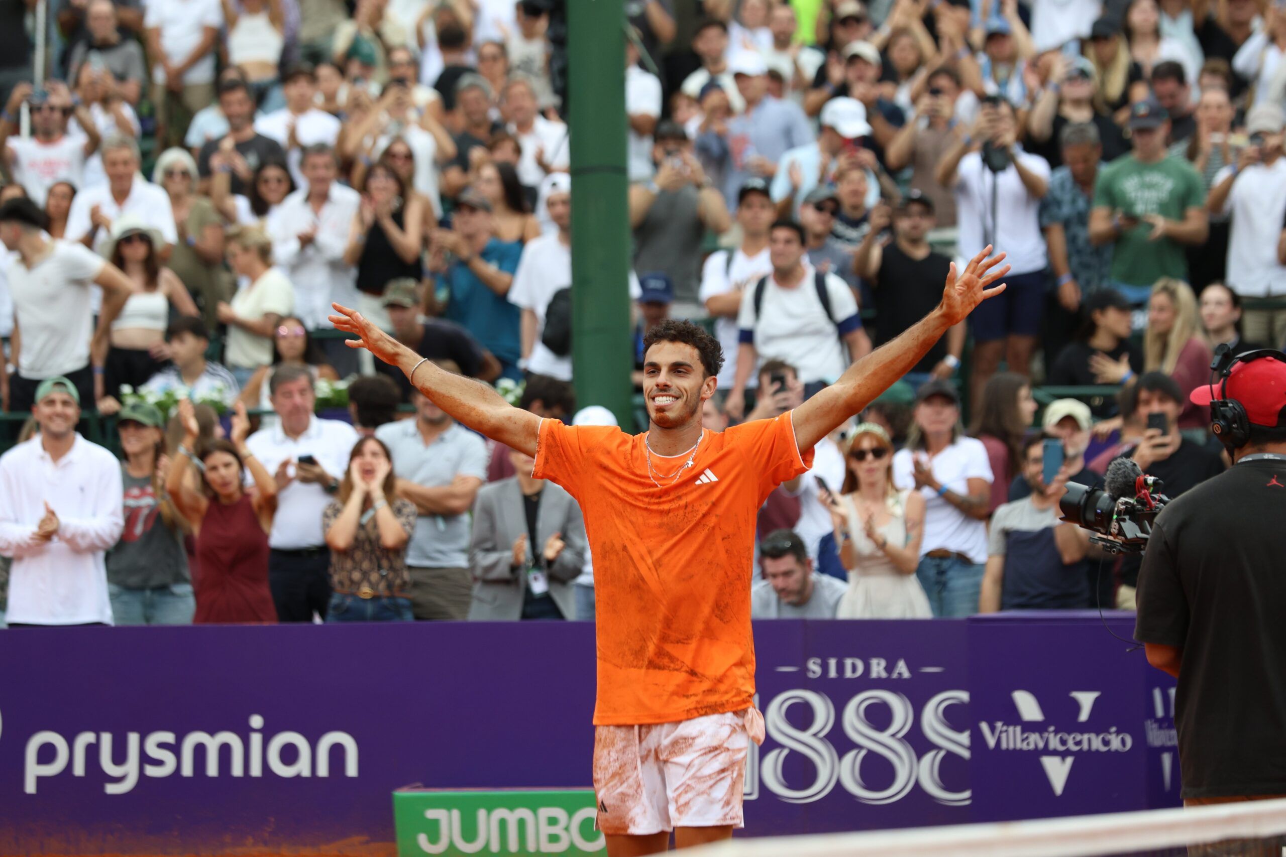 Fran Cerúndolo: Profeta en su tierra