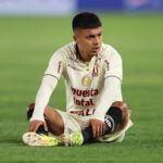 Universitario y Cristal firmaron un empate en un clásico vibrante