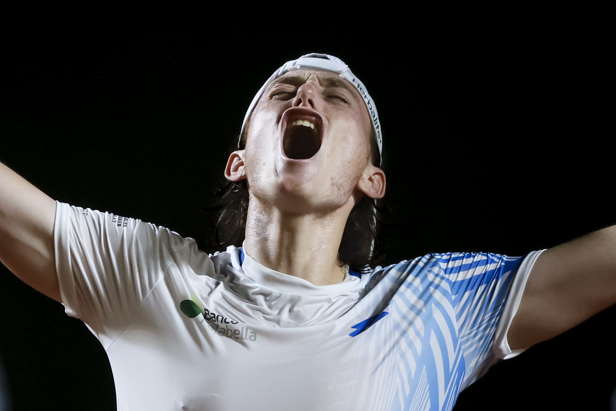 Ignacio Buse sigue escalando posiciones, amaneció como 62 del mundo en el live ranking