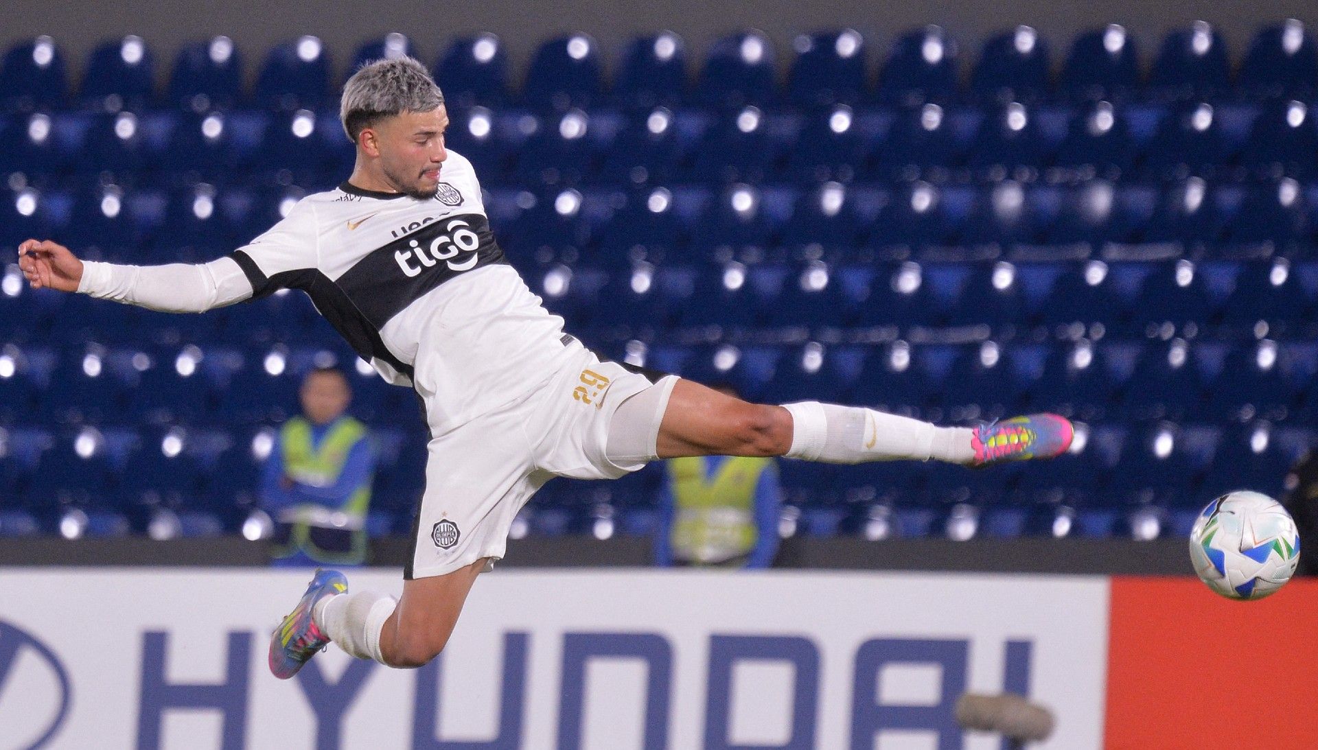 Olimpia no pasó del empate contra el último de la tabla