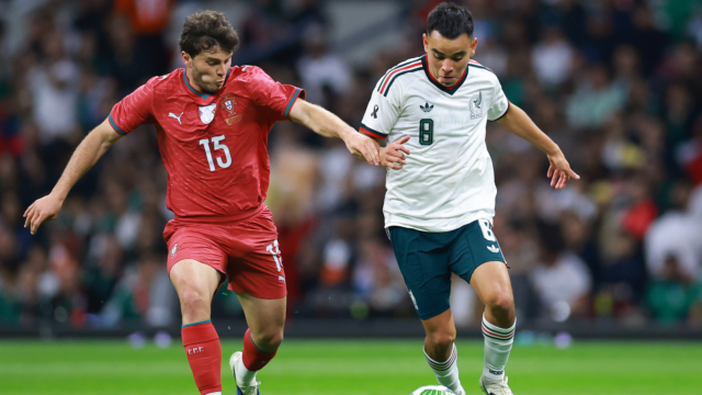 México y Portugal no se sacaron diferencias en la reinauguración del ...
