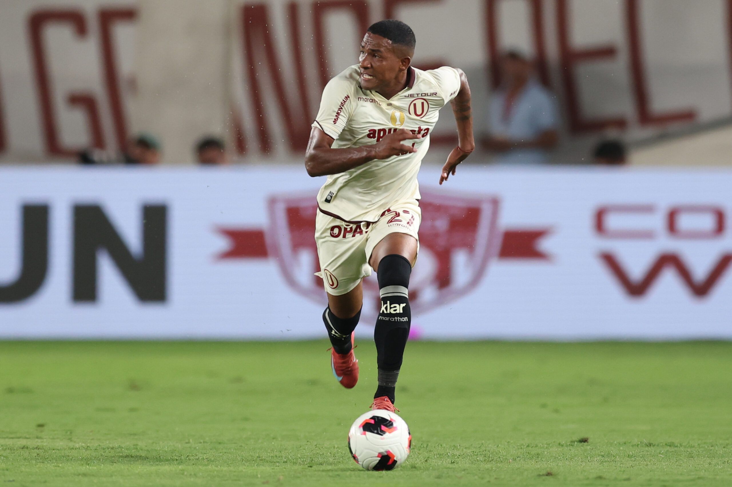 Universitario busca su primer triunfo en Andahuaylas y la cima del Apertura