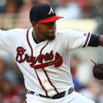 Julio Teherán se retira: el fin de una era para el pitcheo colombiano