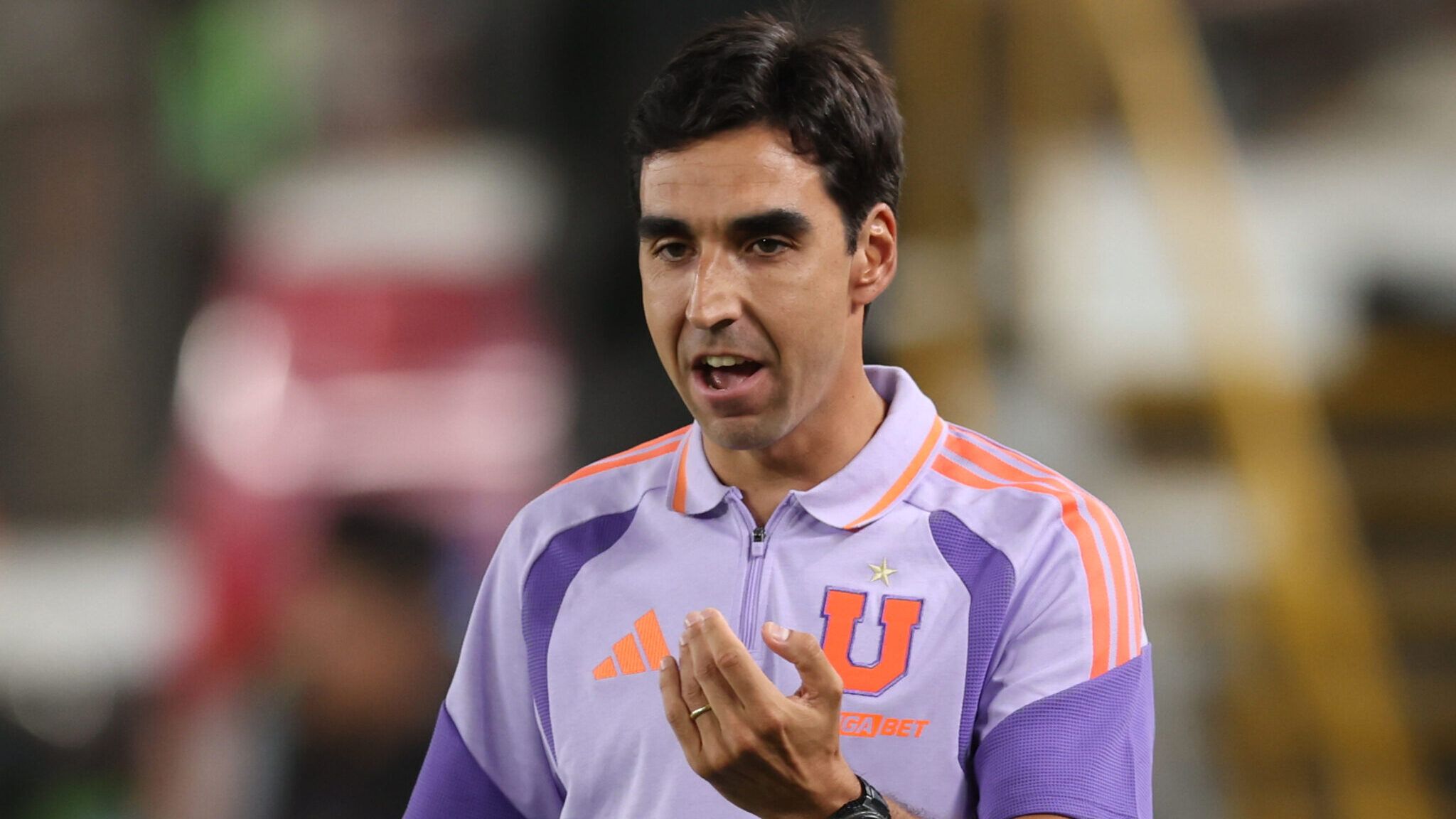 Crónica de un ciclo fracasado: La U le cierra la puerta a Meneghini y desata la danza de nombres en el CDA