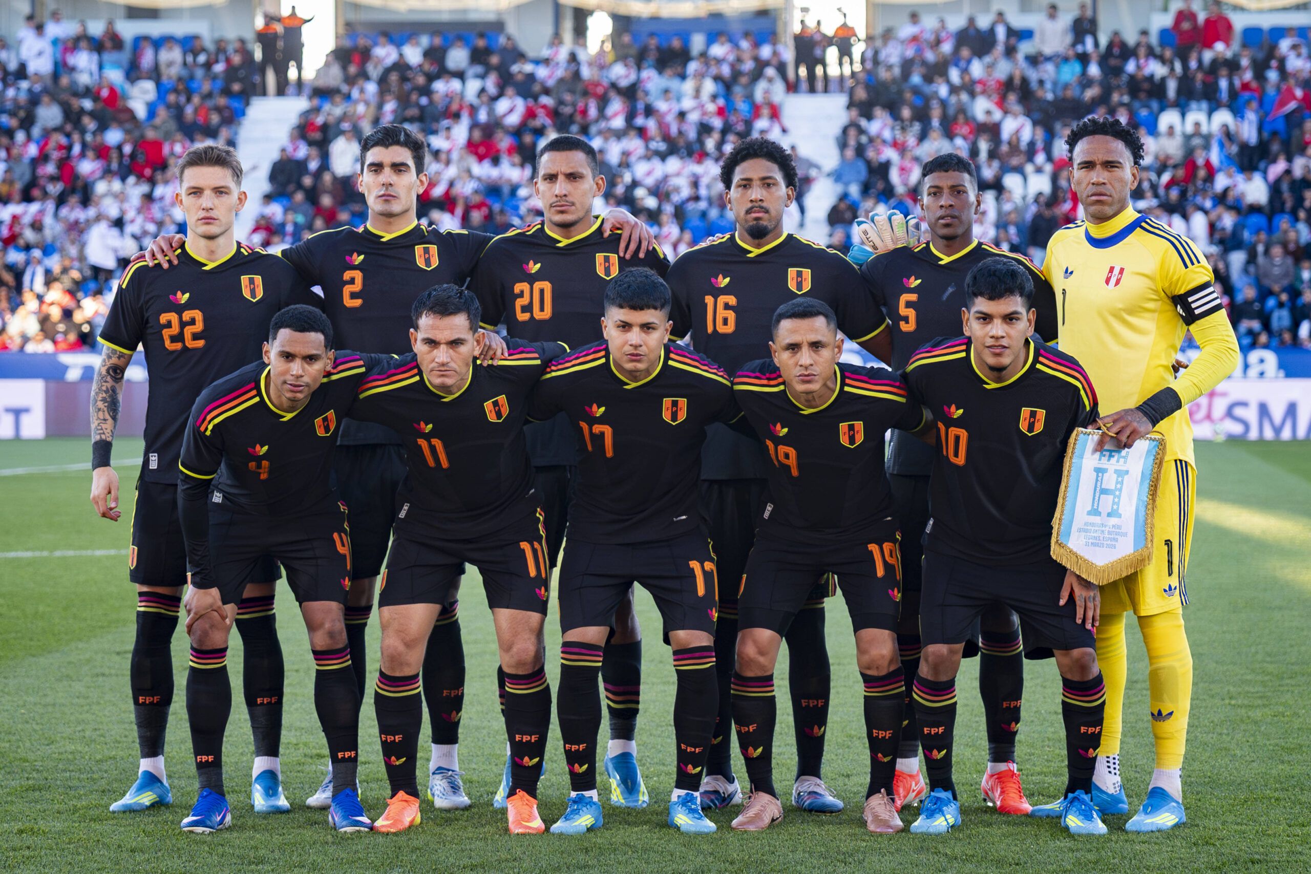 Perú vuelve a fallar en los minutos finales y se queda sin triunfos en fecha FIFA