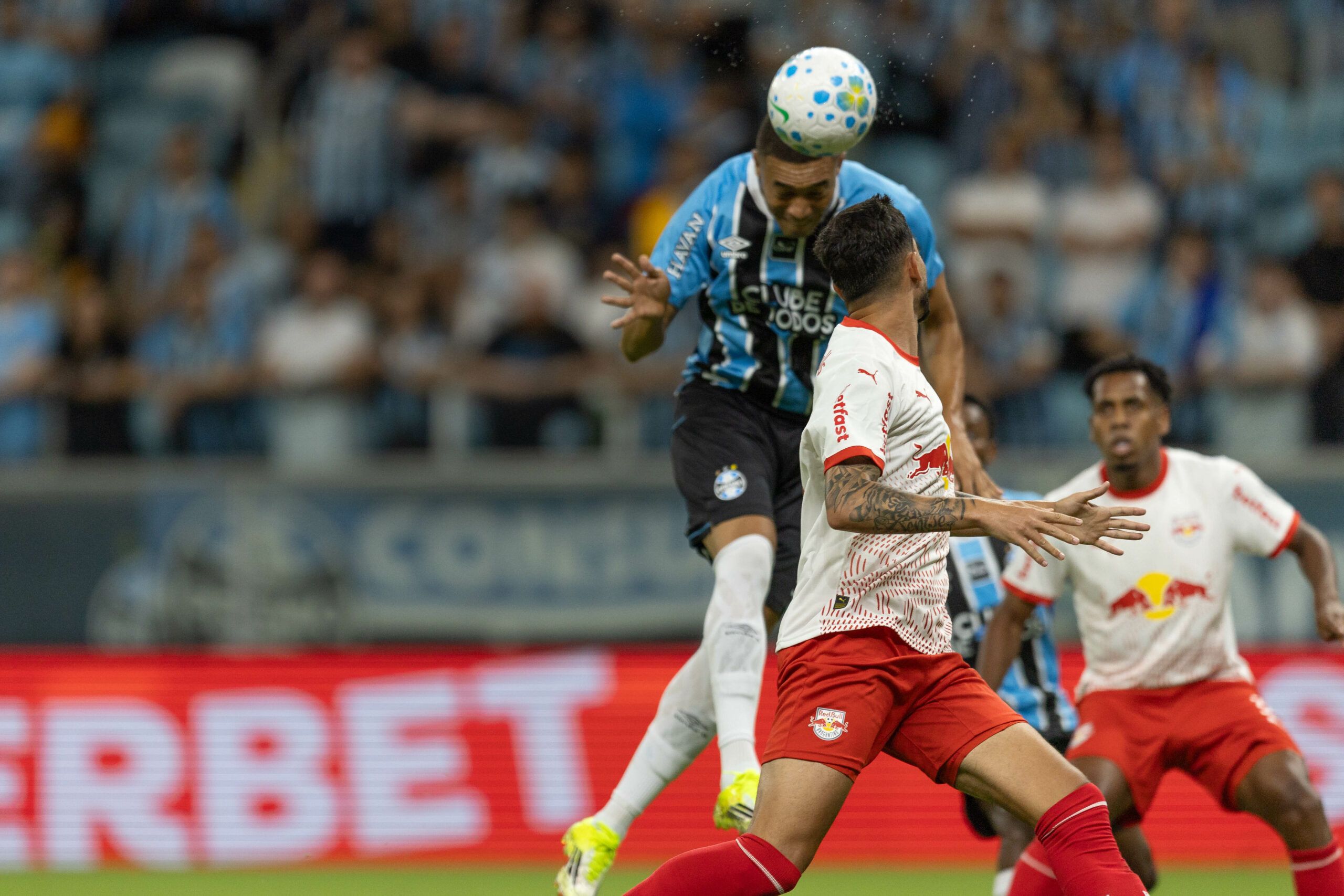 Gremio de Porto Alegre no pasó del empate con RB Bragantino