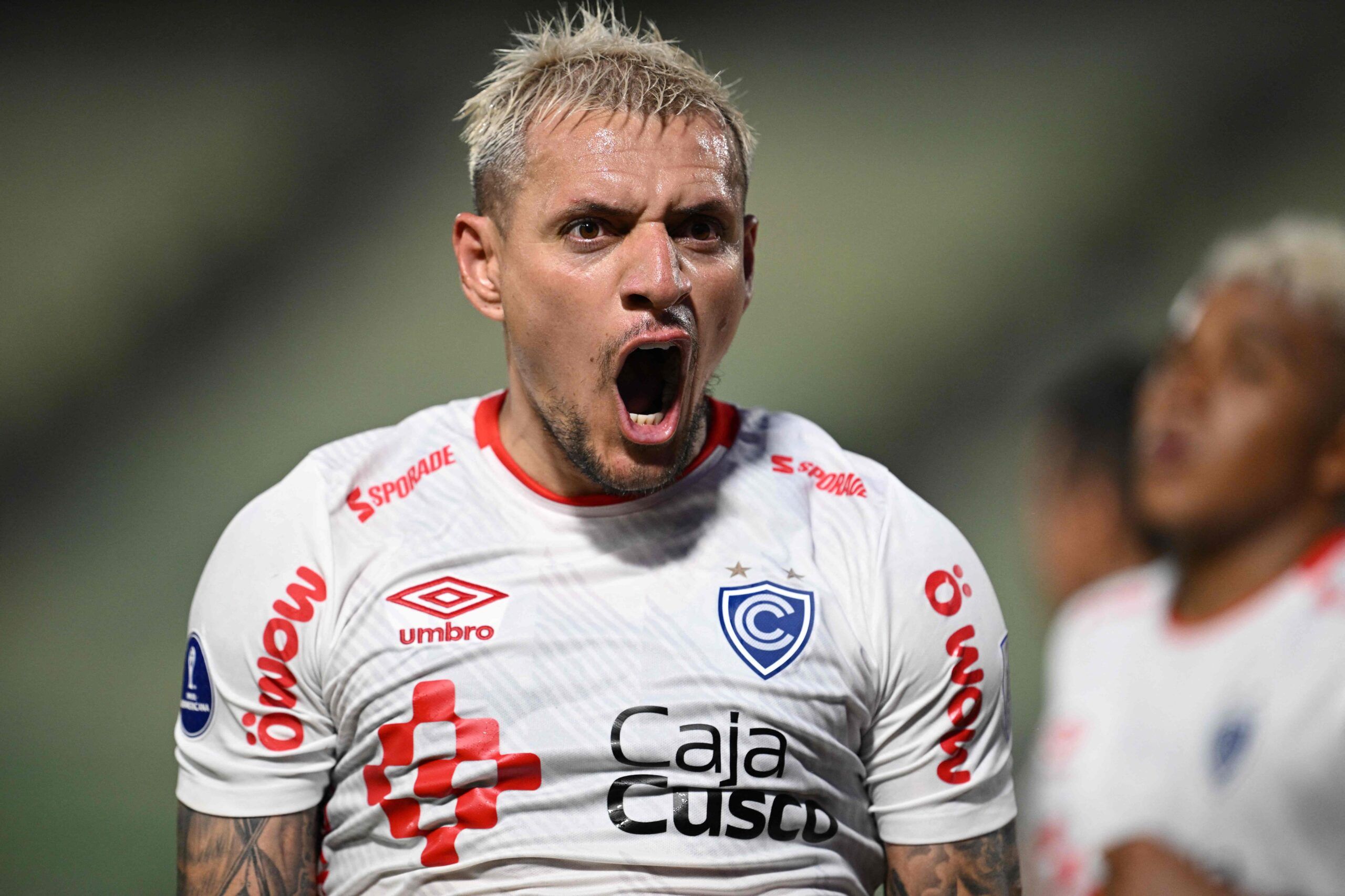 Clásico del Sur por un cupo a fase de grupos de la Sudamericana