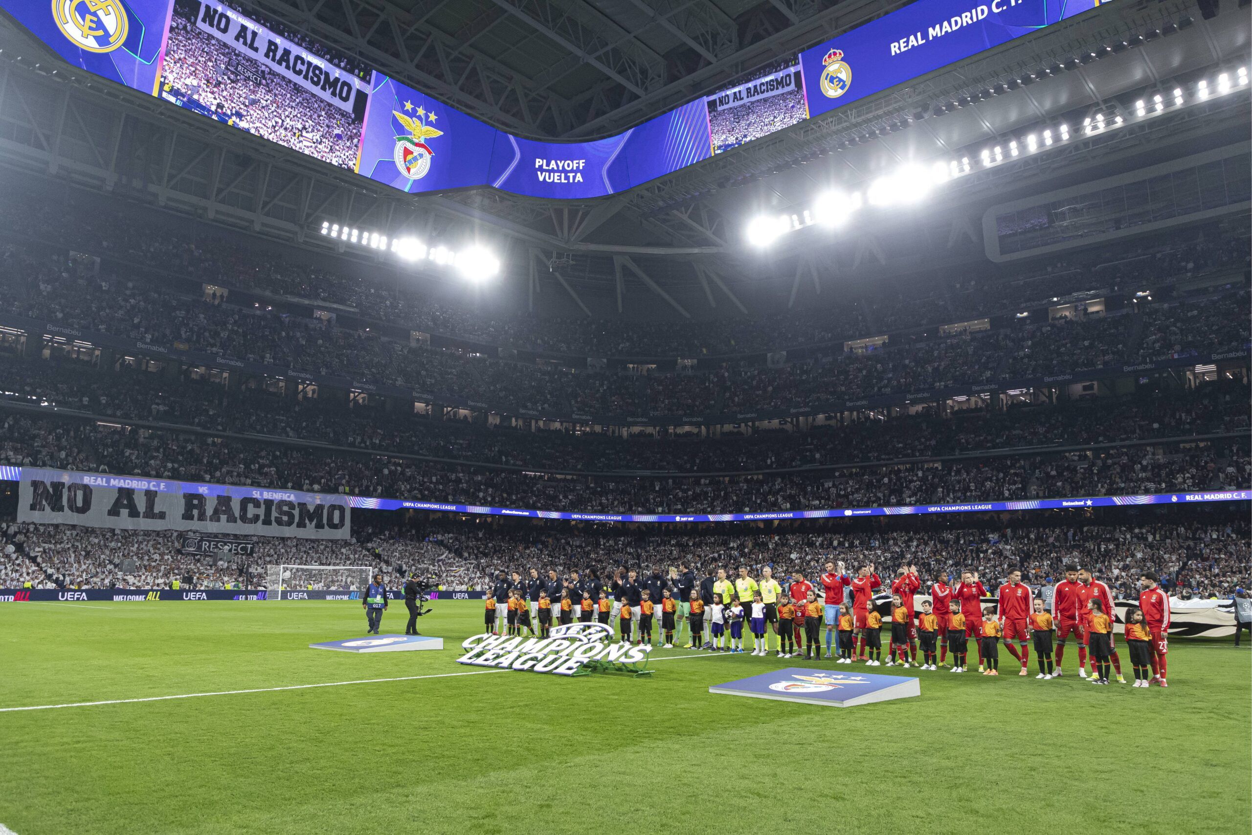 La UEFA sanciona al Real Madrid por racismo