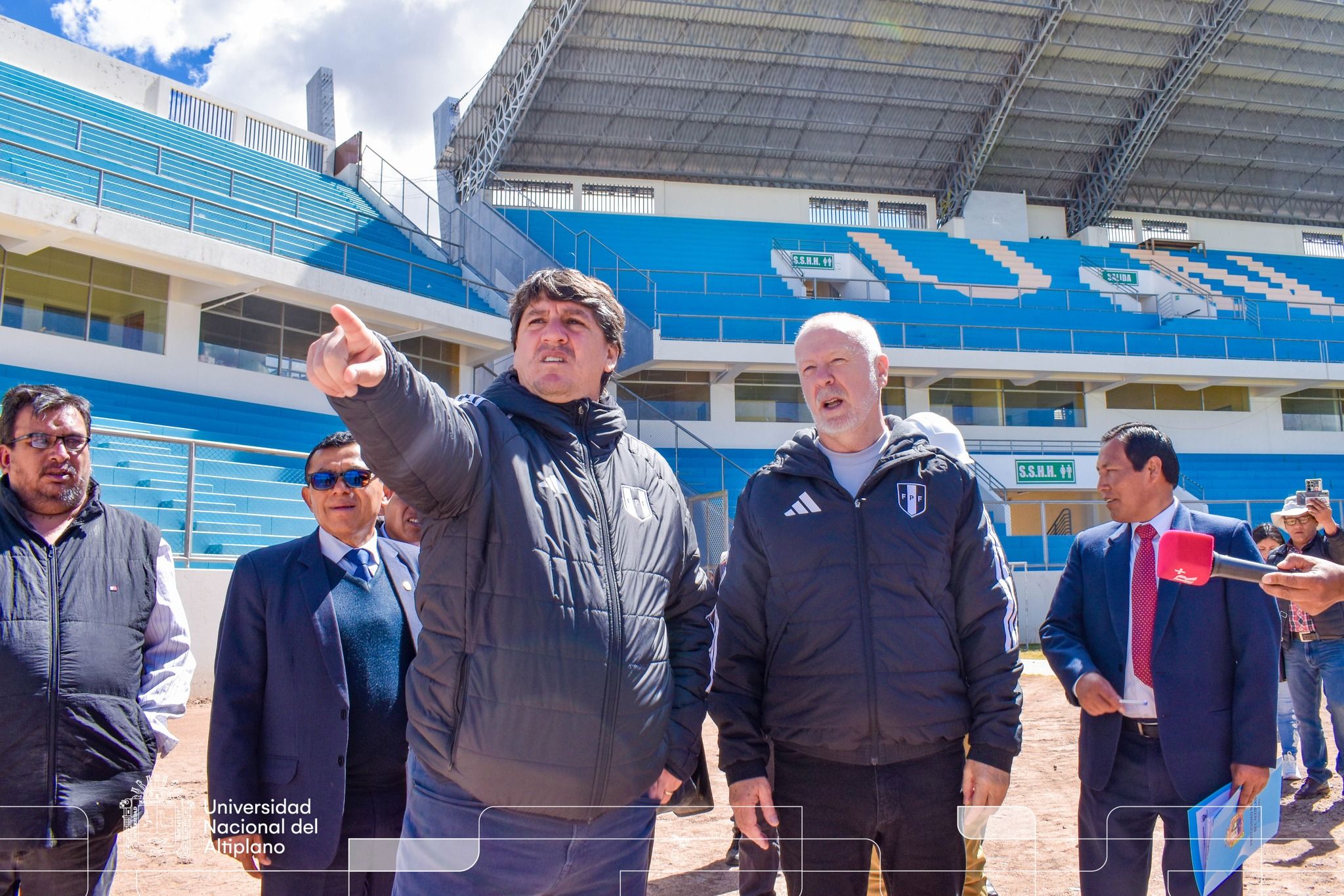 Mano Menezes confirma: “vamos a jugar en altura”