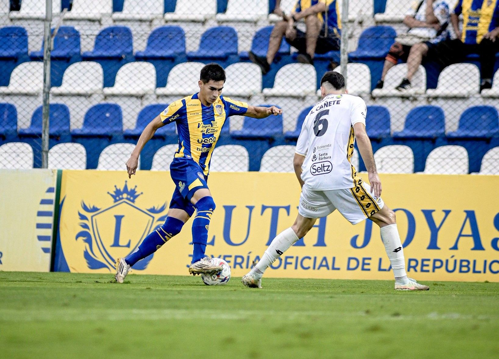 Sportivo Luqueño venció a Sportivo Trinidense con doblete de Iván Maggi