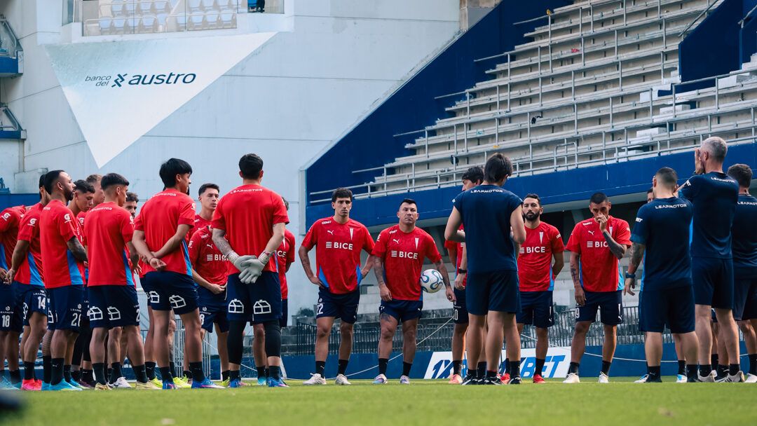 ¡Misión Guayaquil! La UC busca revalidar el "Mineirazo" y hundir al Barcelona de Byron Castillo