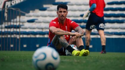 ¿Qué le pasa al Toro? La extraña y preocupante sequía de Fernando Zampedri que tiene en vilo a la UC