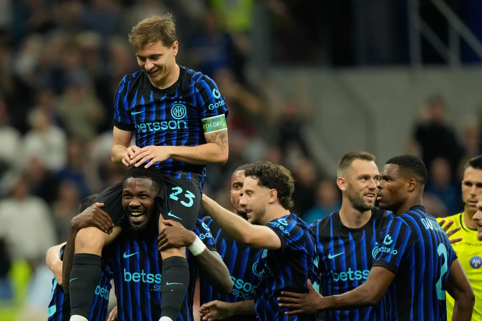 Inter golea y acaricia el Scudetto