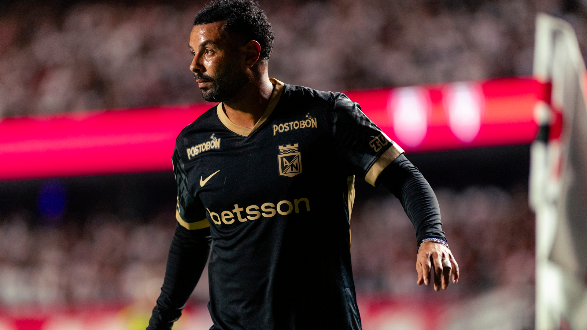 Nacional, con la cabeza en los playoffs, cayó en su visita ante Pereira