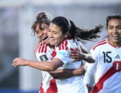 Remontada de oro en Cusco: Perú venció a Uruguay y se mete en la pelea