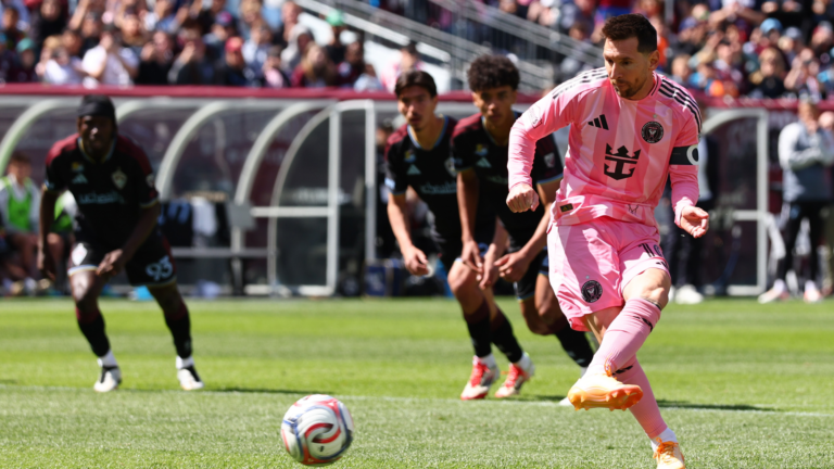 Foto: Jamie Schwaberow/MLS via Getty Images