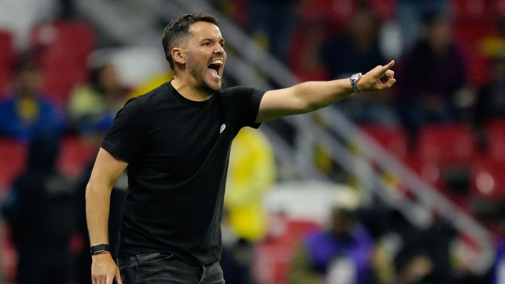 Larcamón confía en Cruz Azul: "Nos estamos preparando para la remontada"