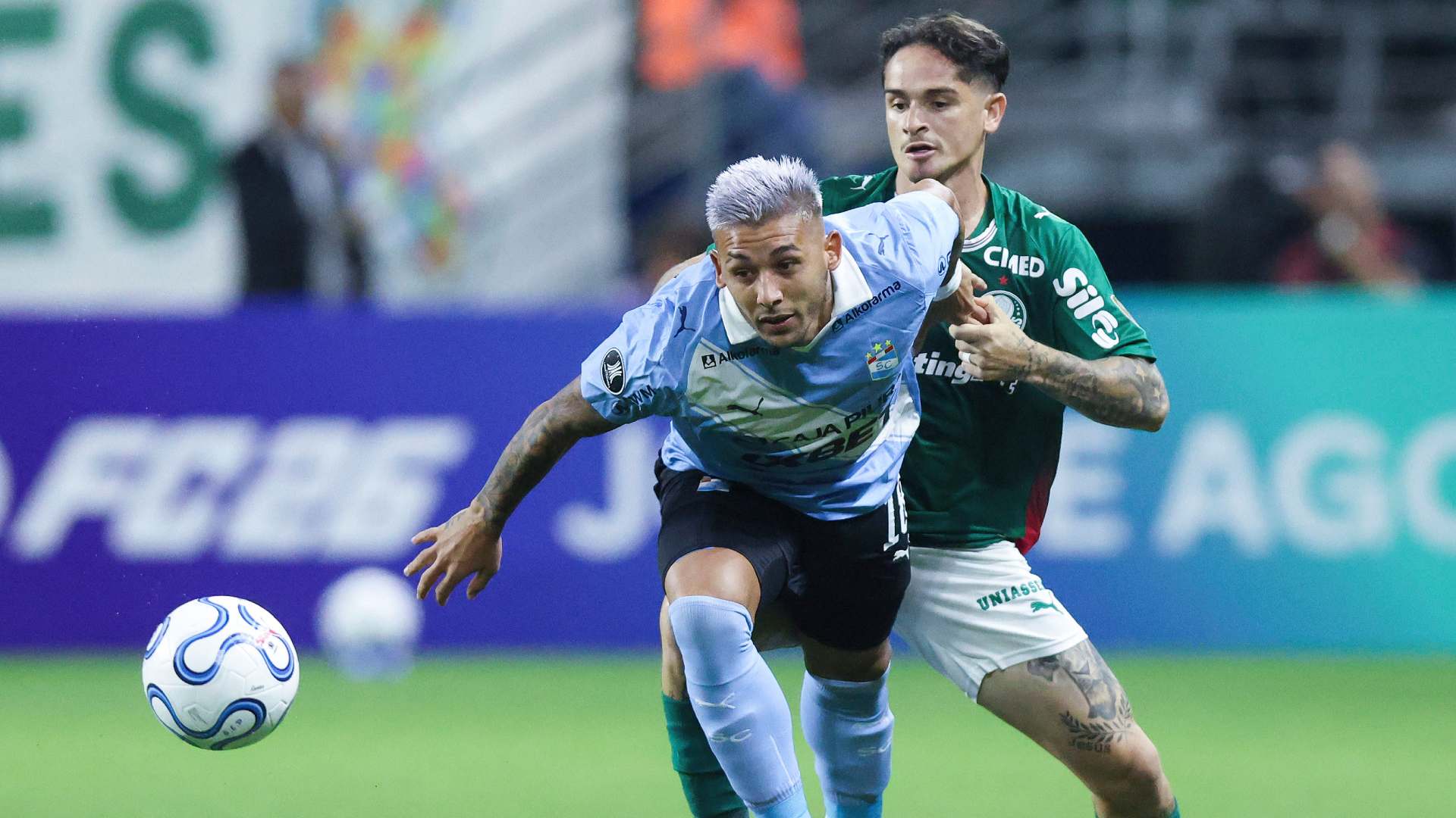 Cristal cayó con polémica en Brasil: un penal discutido lo condenó ante Palmeiras