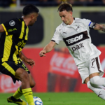 Platense se hizo gigante ante Peñarol y lo venció en Montevideo