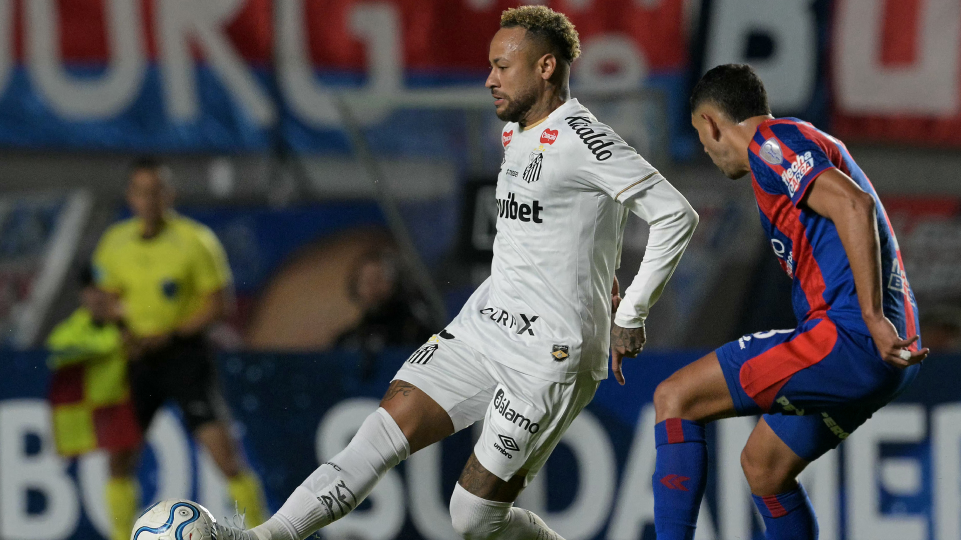 Santos de Neymar se llevó un punto de su visita a San Lorenzo
