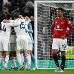Leeds dio un paso más para salvarse tras vencer al Manchester United