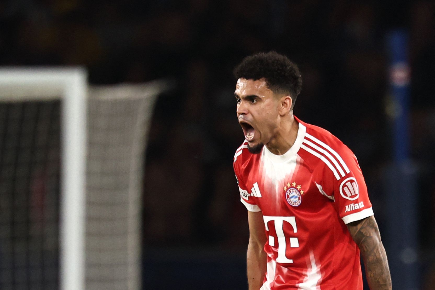Luis Díaz rescata al Bayern en un duelo vibrante frente al PSG