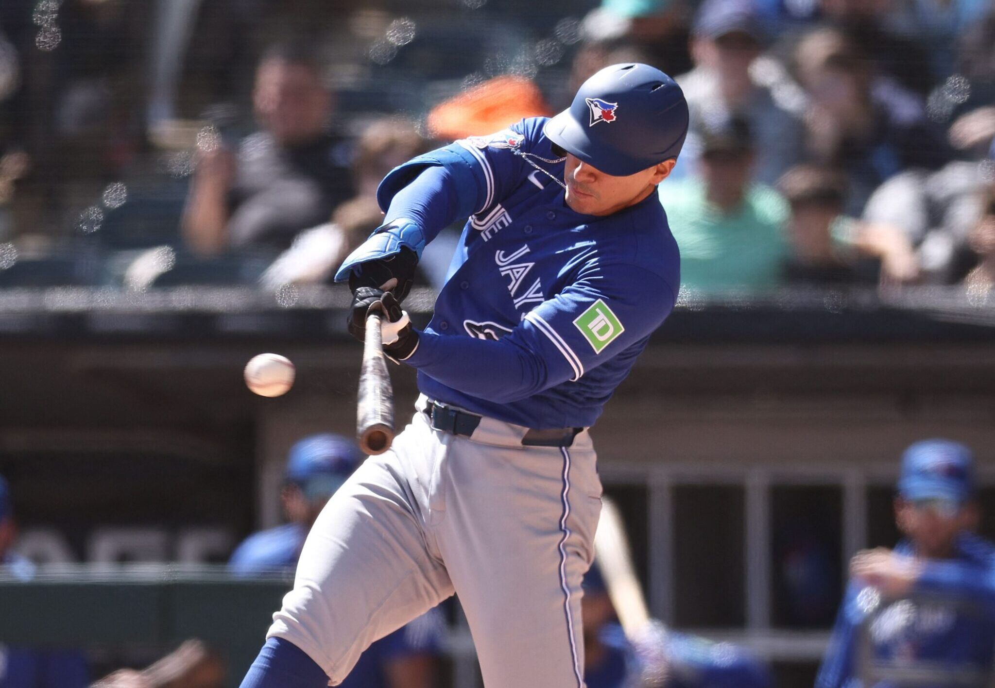 México celebra otro debut en MLB: Brandon Valenzuela deja su primera huella con Toronto