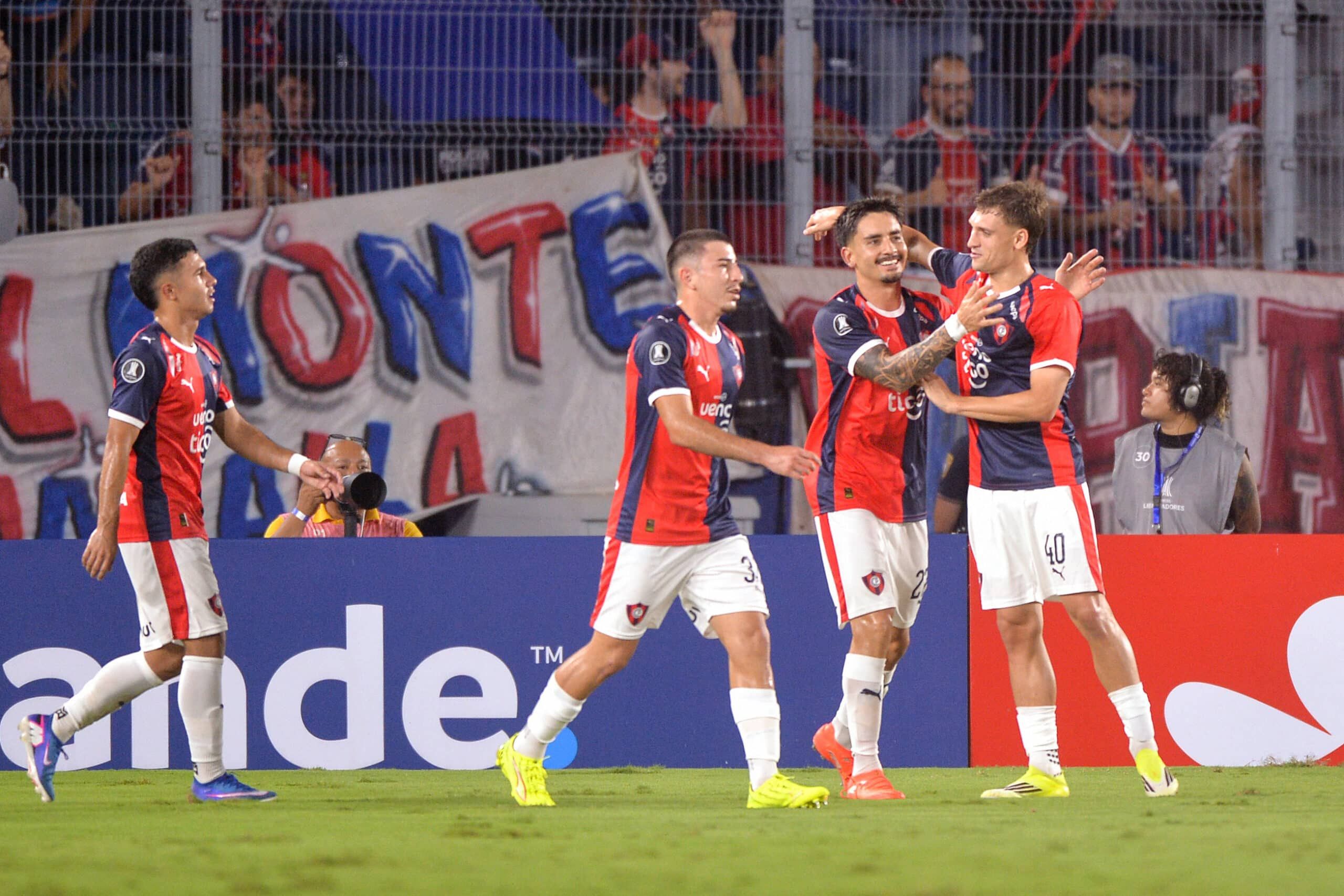 Cerro Porteño hizo valer la localía tras vencer a Junior de Barranquilla