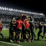 Histórico: Recoleta FC amargó el aniversario del Santos en Vila Belmiro