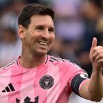 Messi no afloja, metió un doblete y llegó a los 909 goles