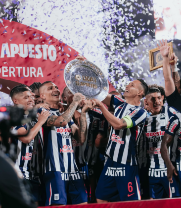 El póker blanquiazul para un Apertura redondo